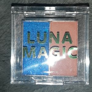 Luna Magic Eyeshadow